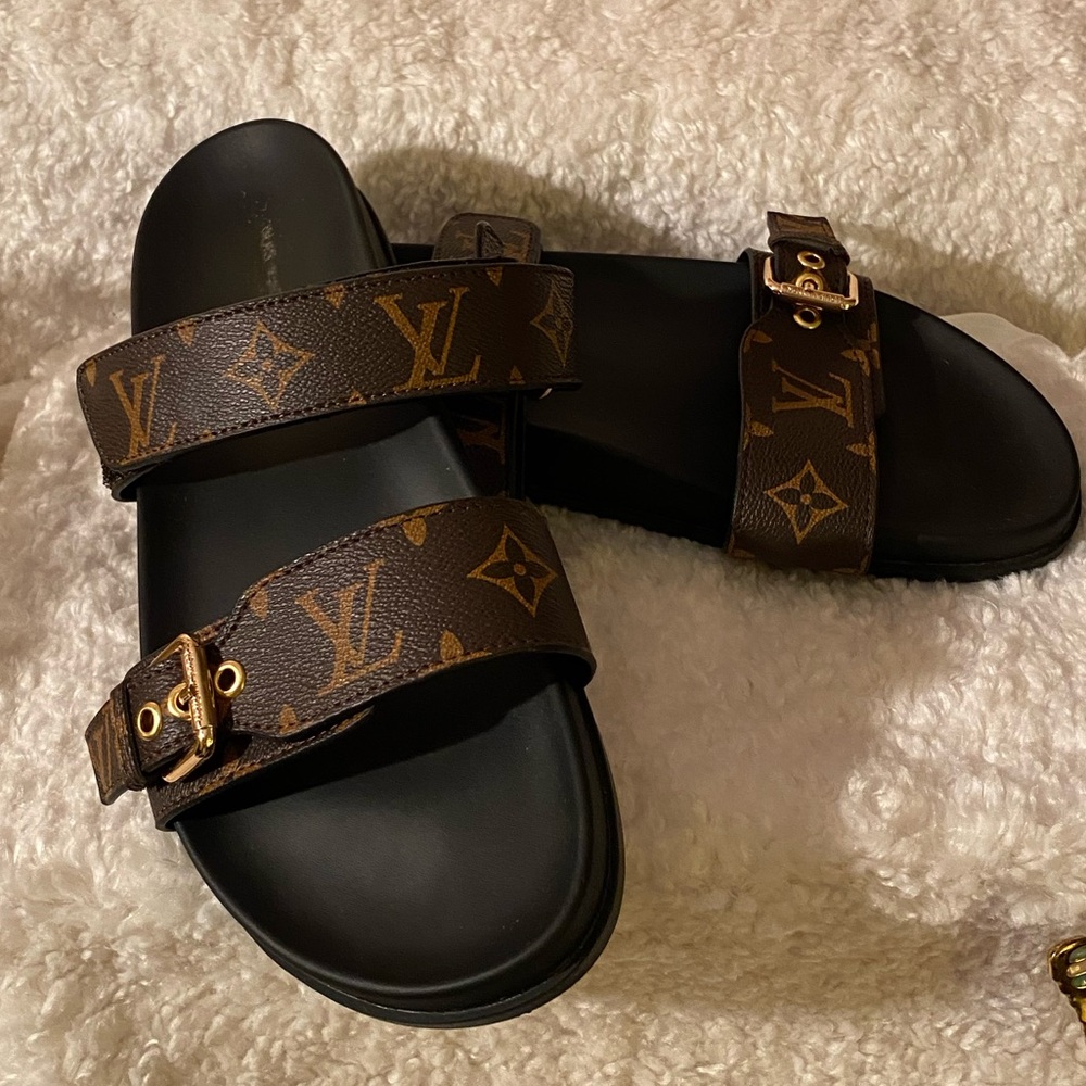 🌺Fashion Slides🌺